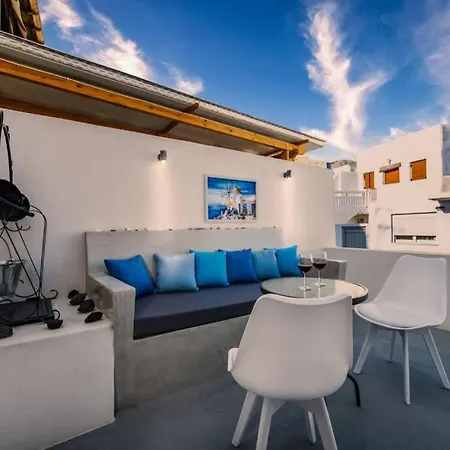 Brouzos- Maisonette With Sea & Mountain View Emporio (Santorini)