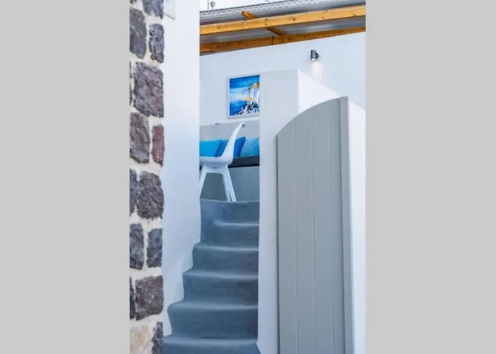 Villa Brouzos- Maisonette With Sea & Mountain View Emporio (Santorini)